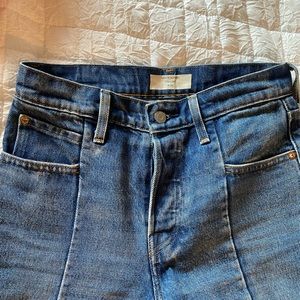 levi straight jeans !